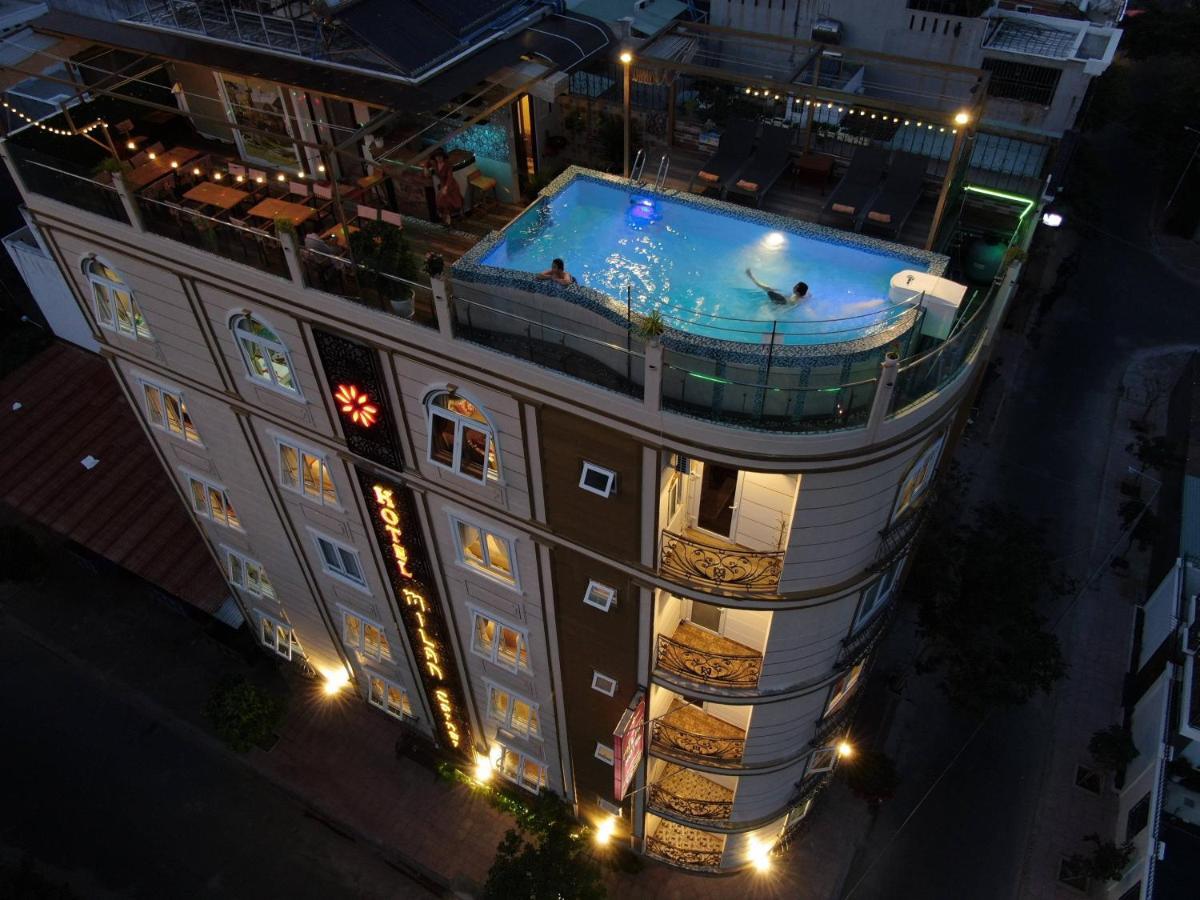 Milan Corner Hotel Vung Tau Esterno foto