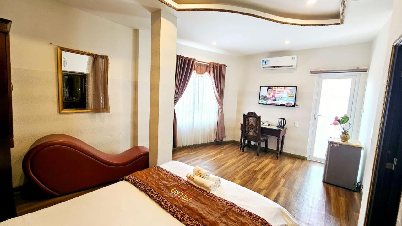 Milan Corner Hotel Vung Tau Esterno foto